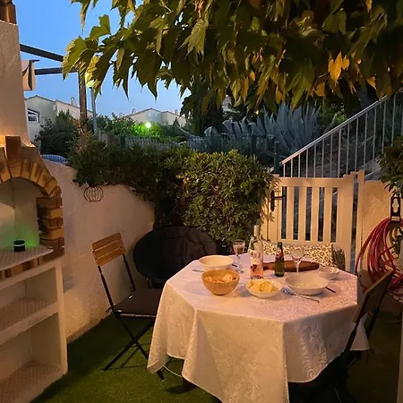Pavillon Confort Pour 2 Personnes Gruissan