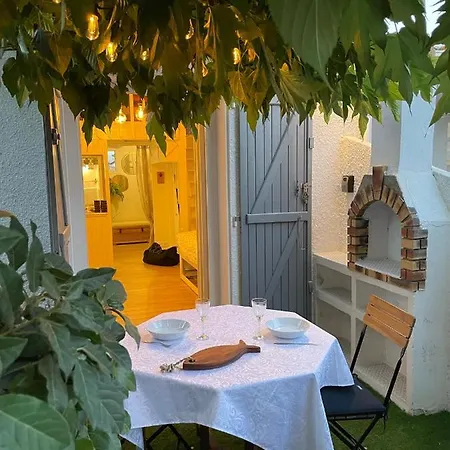Pavillon Confort Pour 2 Personnes Gruissan