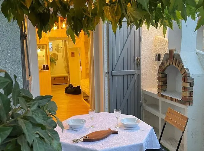Pavillon Confort Pour 2 Personnes Gruissan